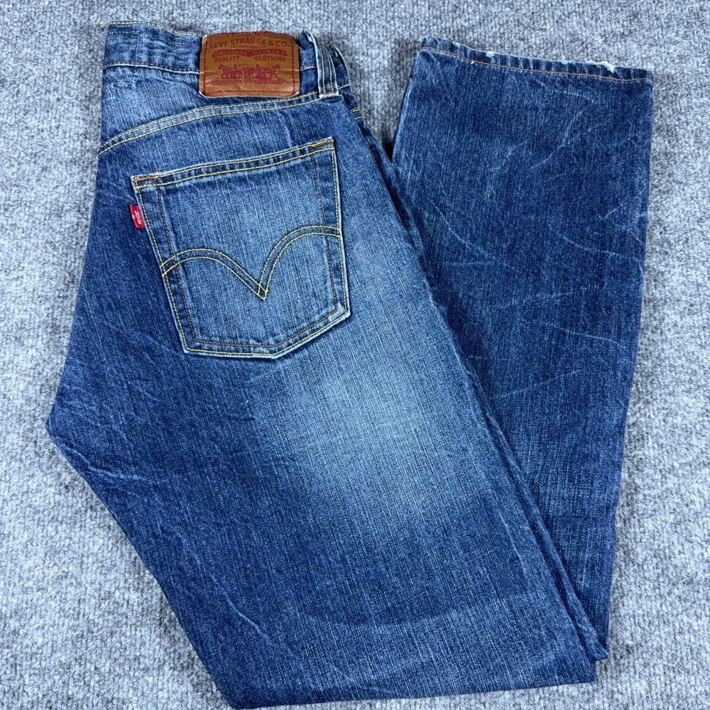 Levis 514 Slim Straight Jeans Mens Medium Wash Blue Denim Pants 4102
